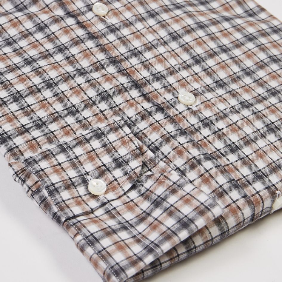 Spread Collar Shirt