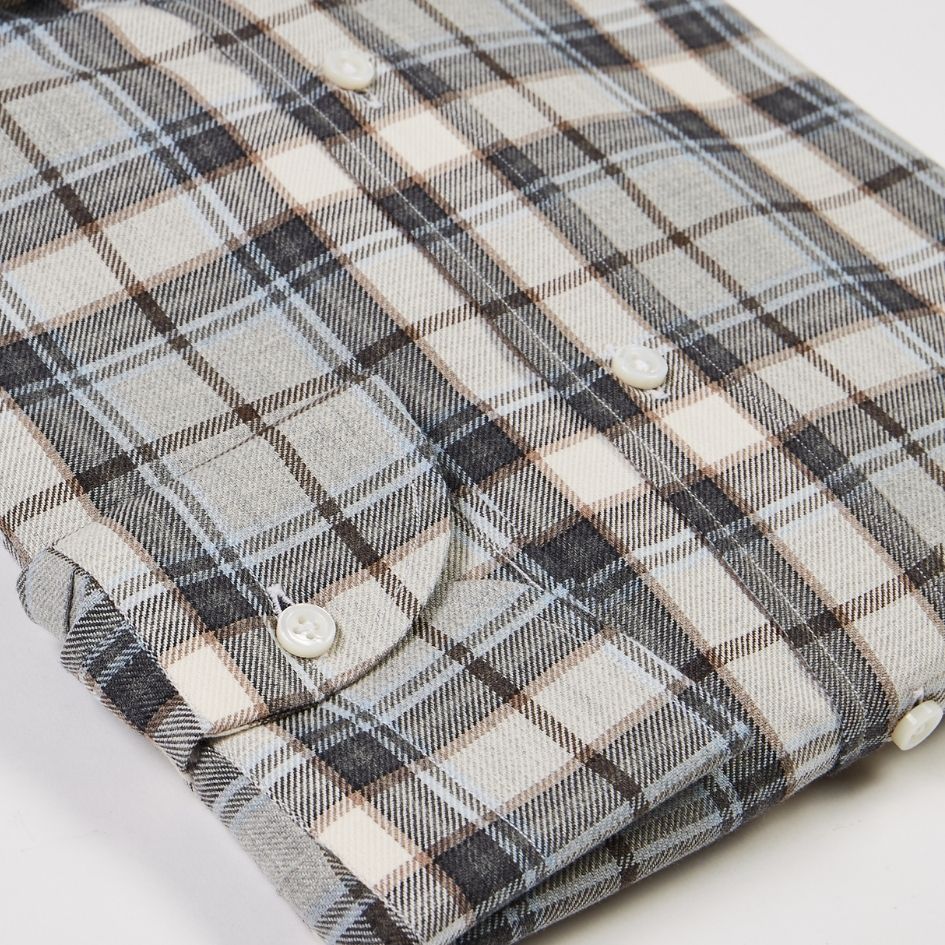 Spread Collar Shirt