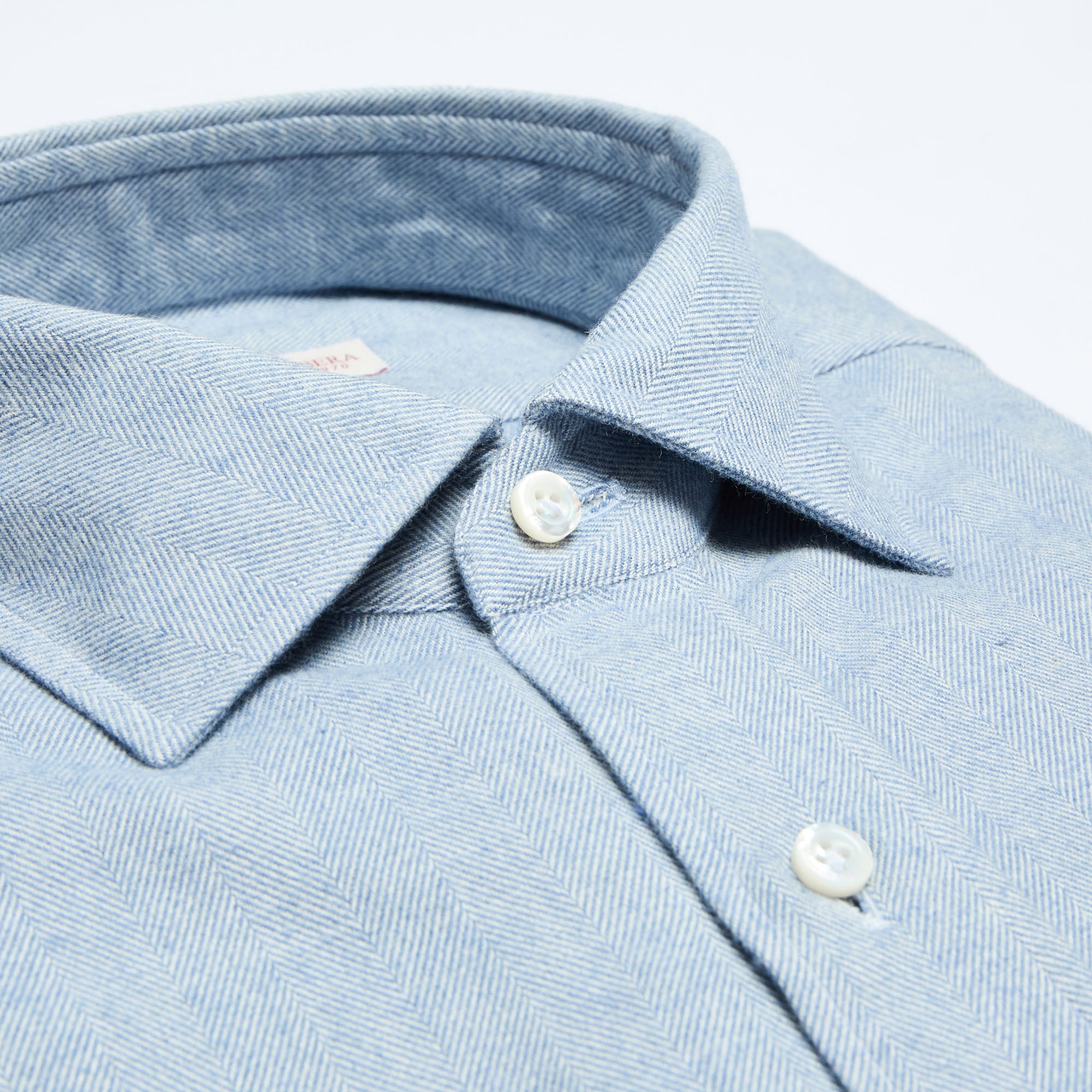 Spread Collar Soft Shirt