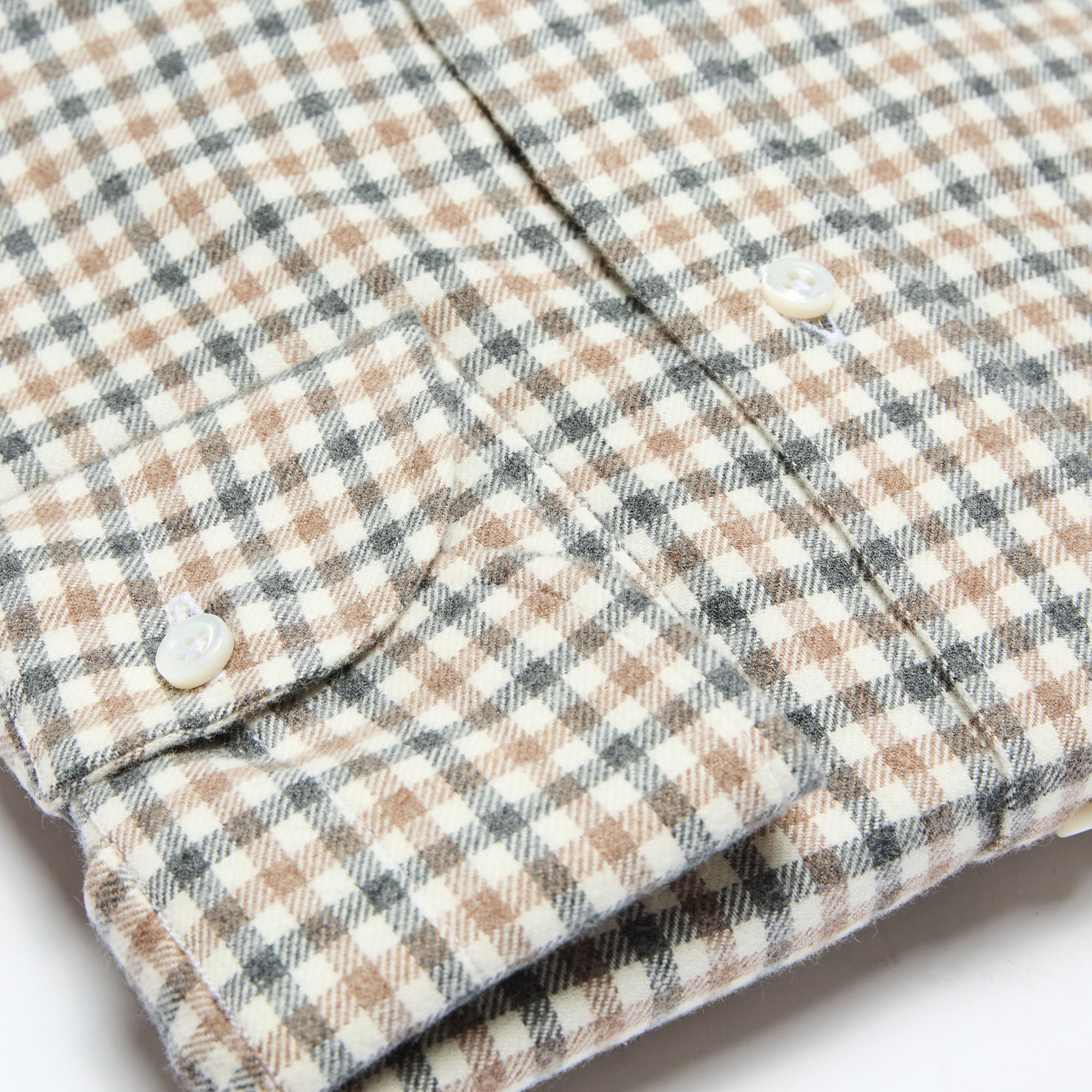 Spread Collar Soft Shirt