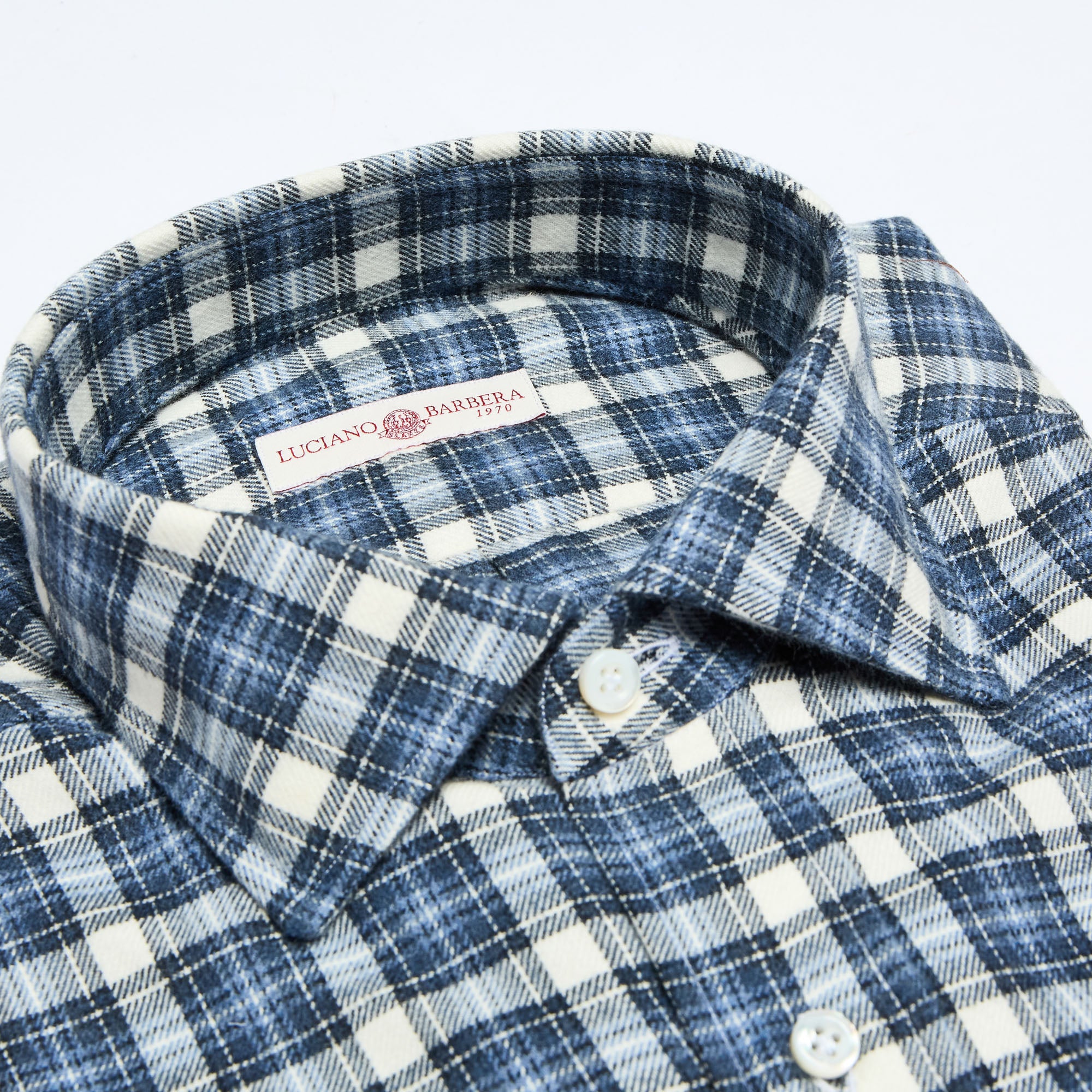 Spread Collar Soft Shirt