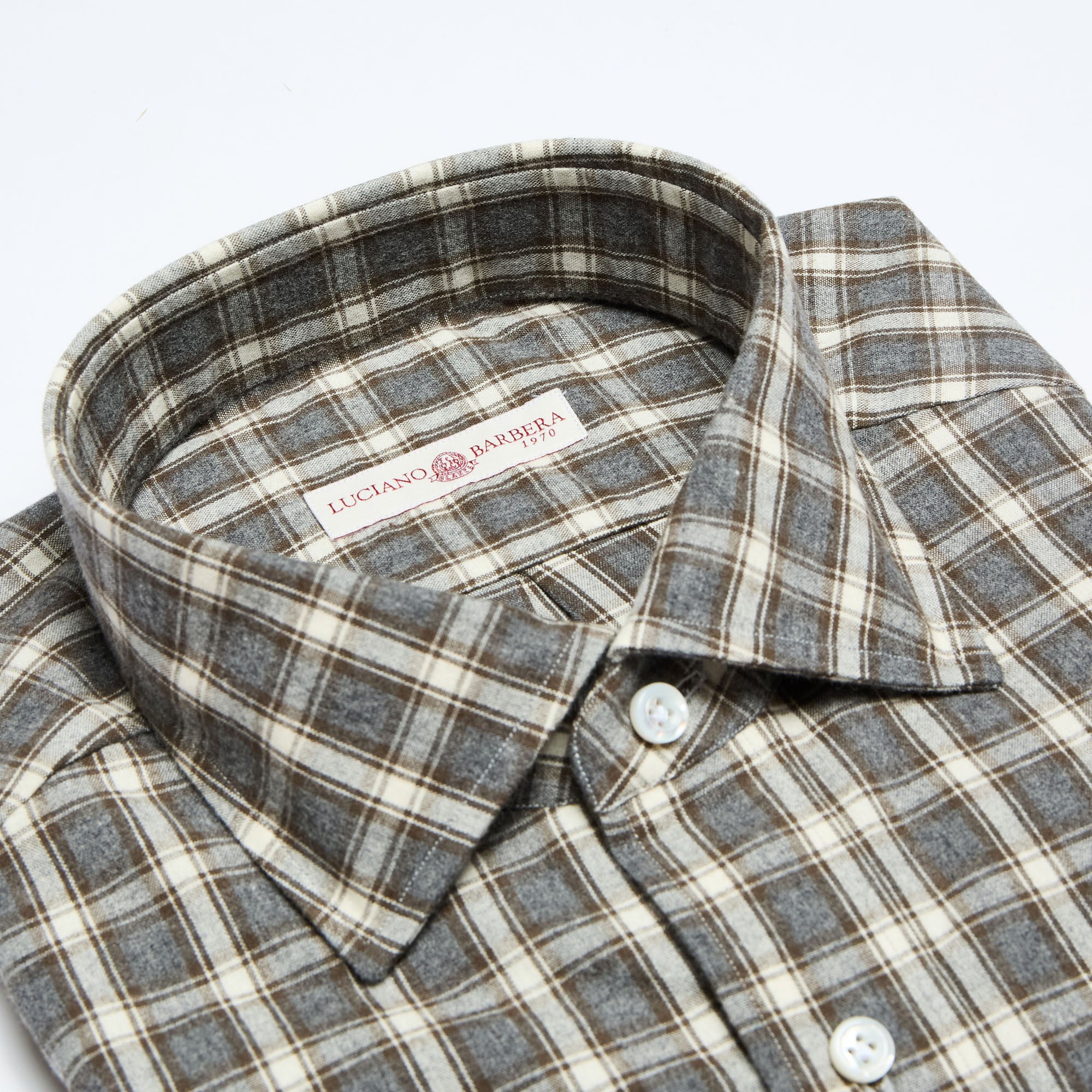 Spread Collar Soft Shirt