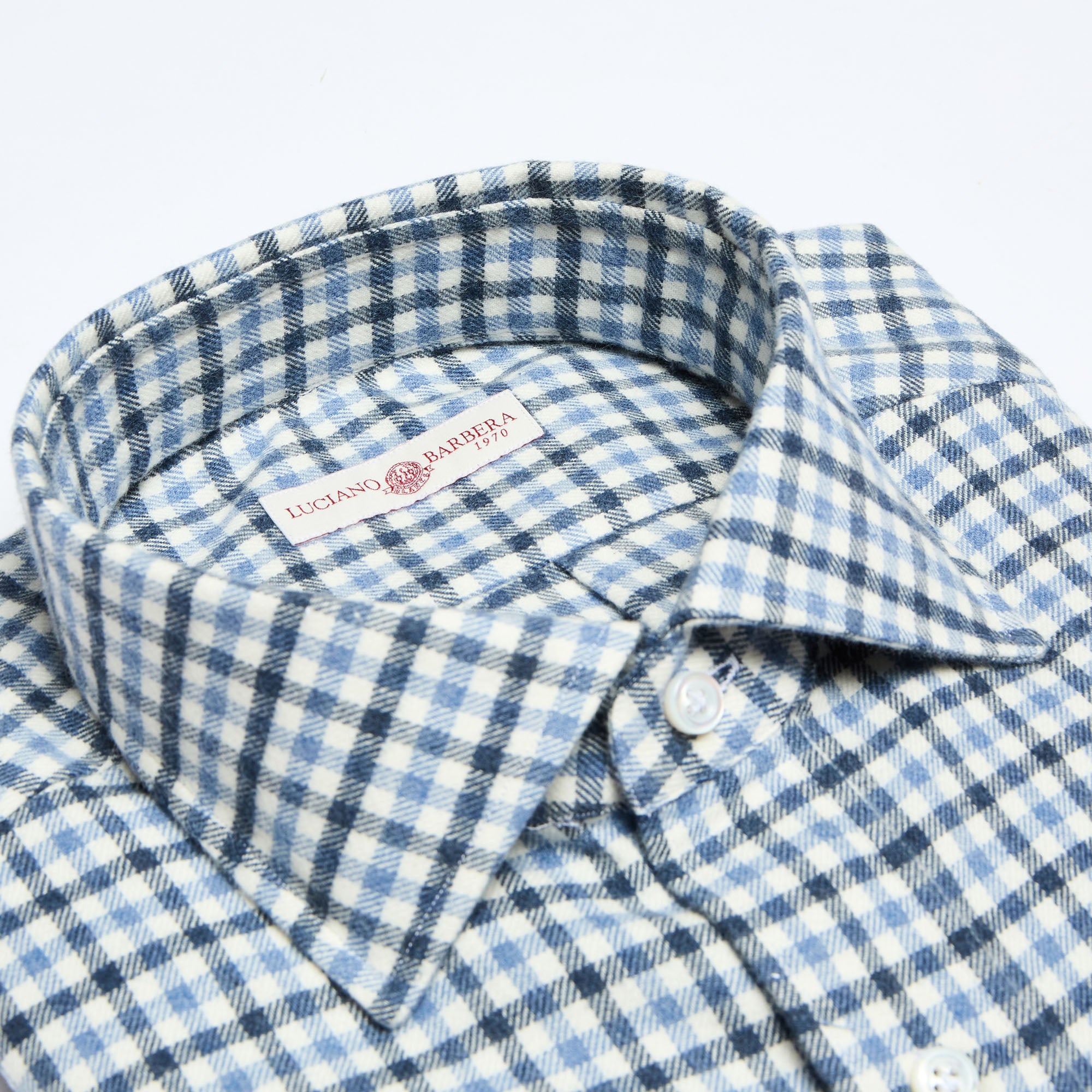 Spread Collar Soft Shirt